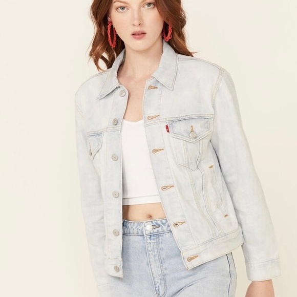 NWT Levi's Womens Ex Boyfriend Trucker Denim Jacket Floral Embroidered Size L - Picture 4 of 16